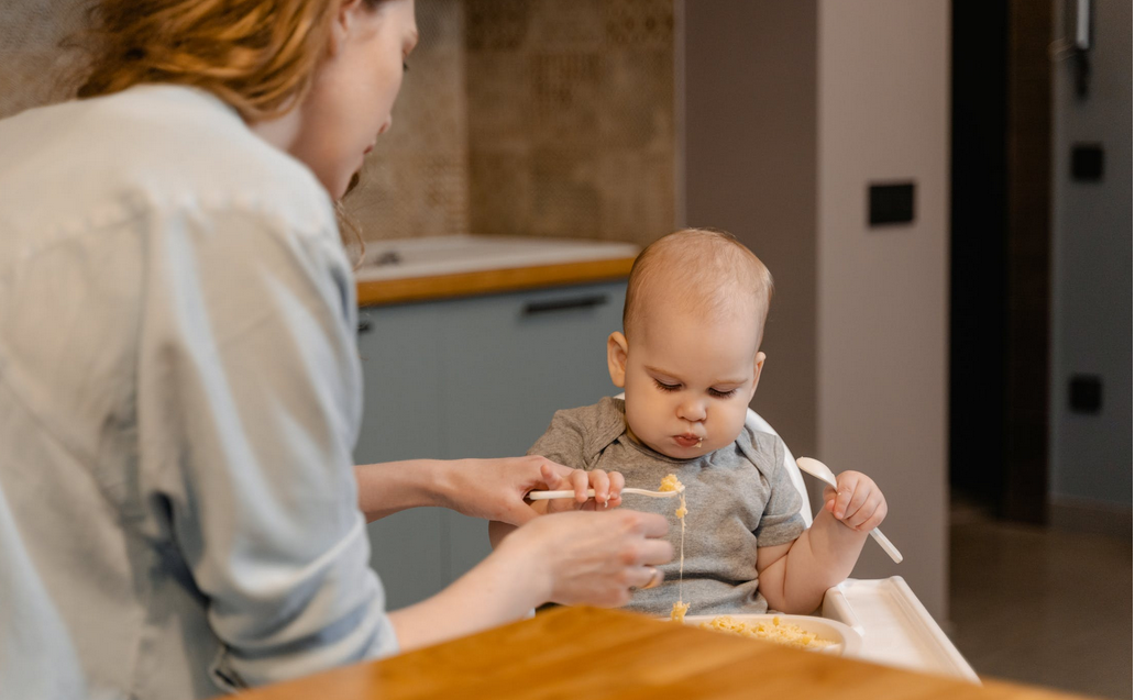baby feeding
